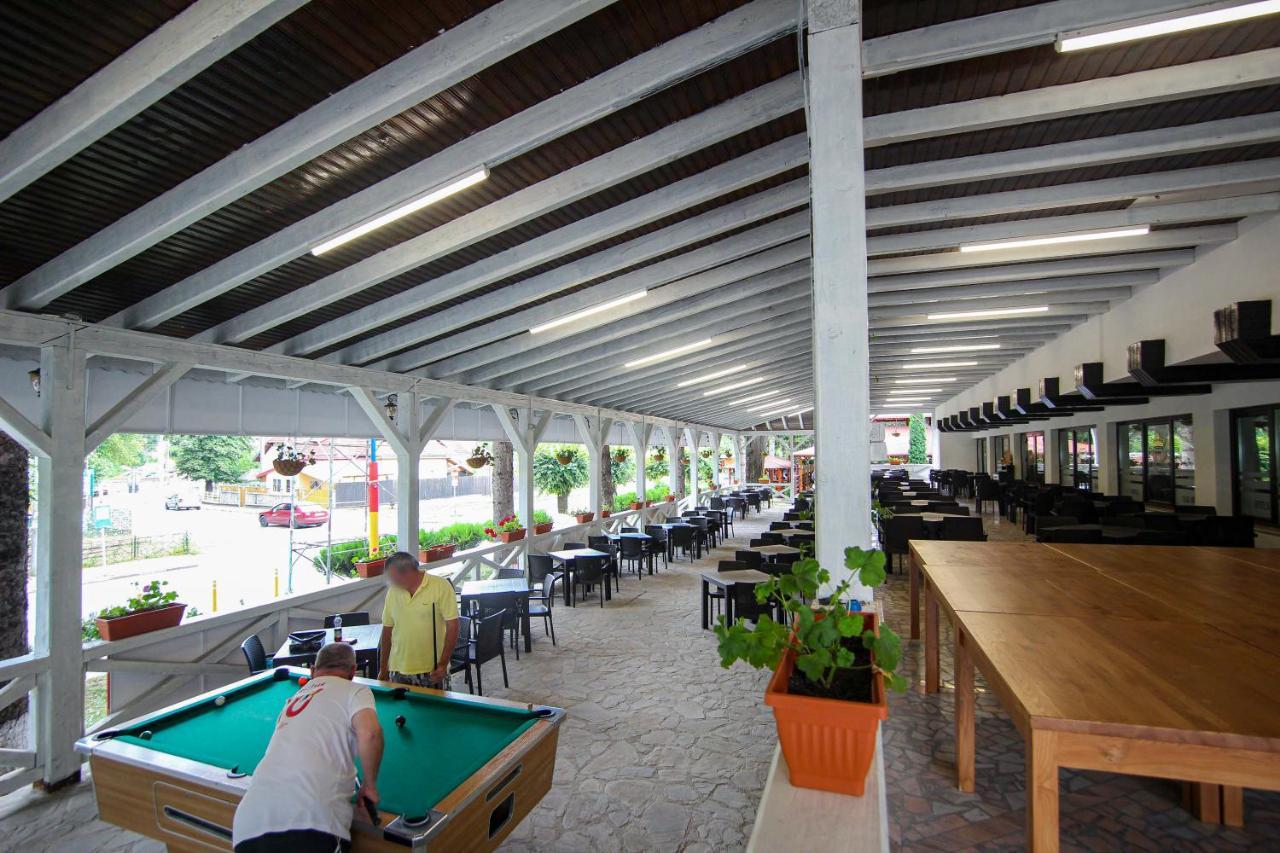 Teju Hotels Slănic المظهر الخارجي الصورة
