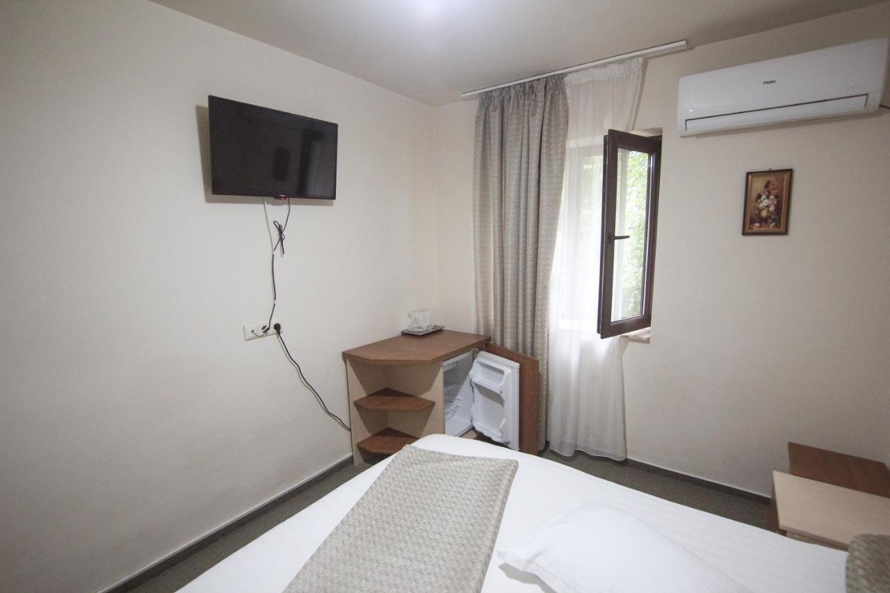Teju Hotels Slănic المظهر الخارجي الصورة