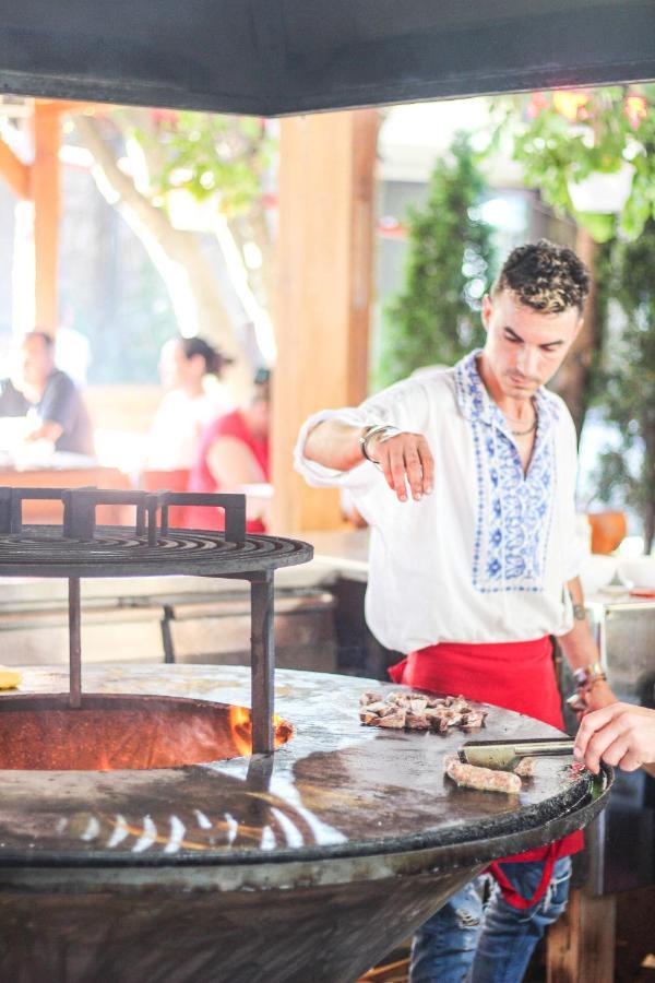 Teju Hotels Slănic المظهر الخارجي الصورة
